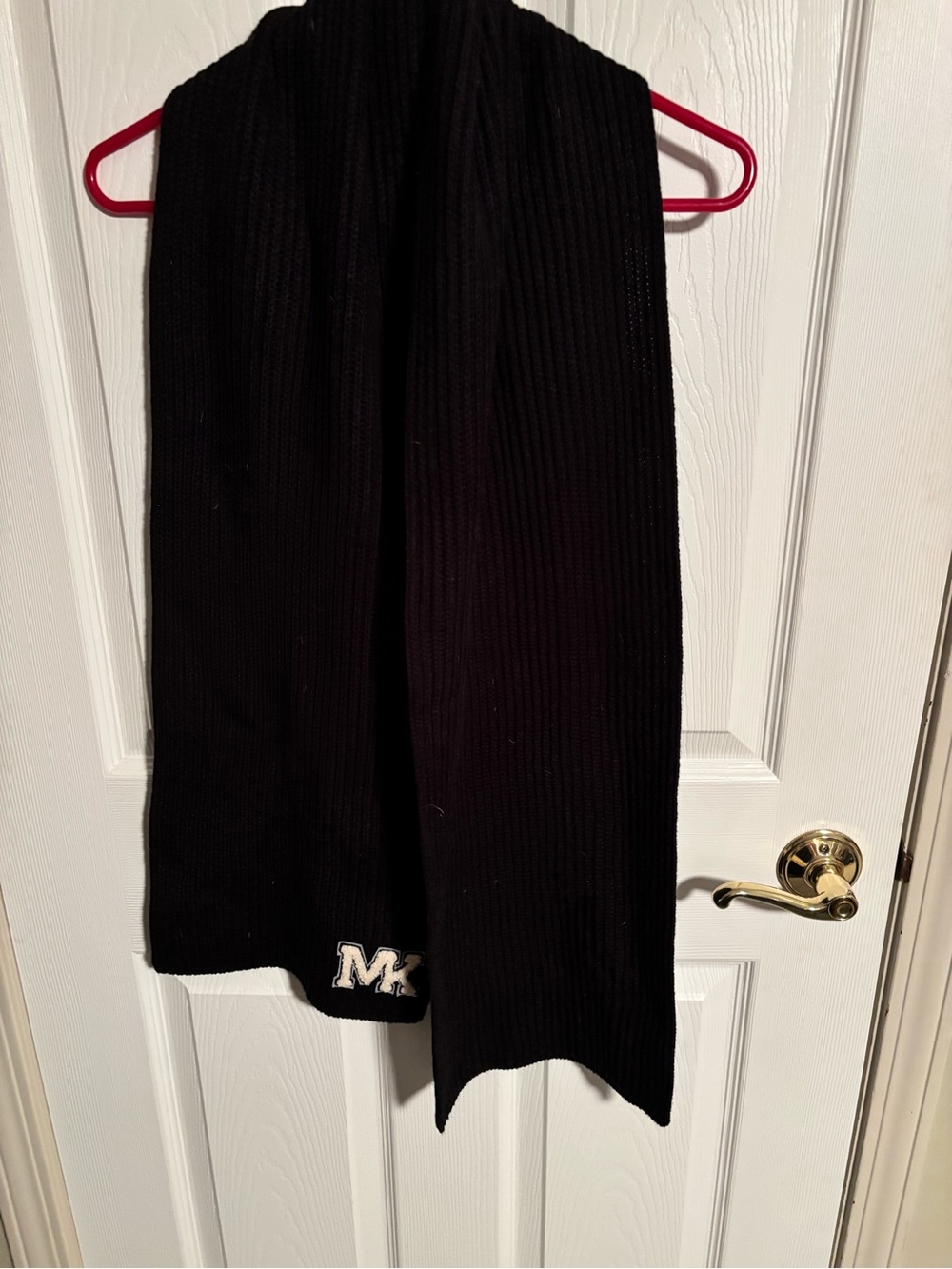 Michael Kors Black Ribbed Knit scarf